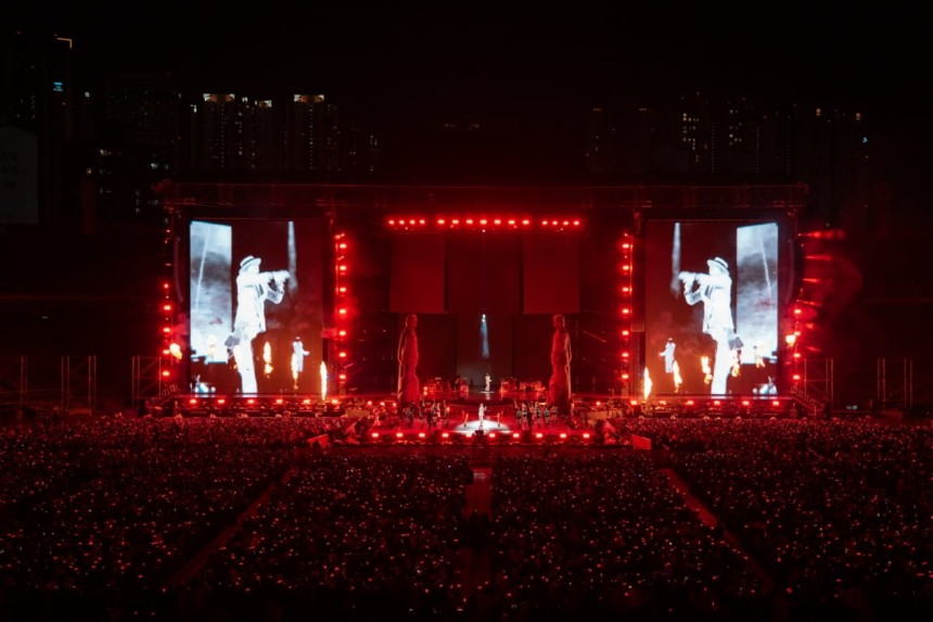 Escenario del concierto de G-Dragon en 2025