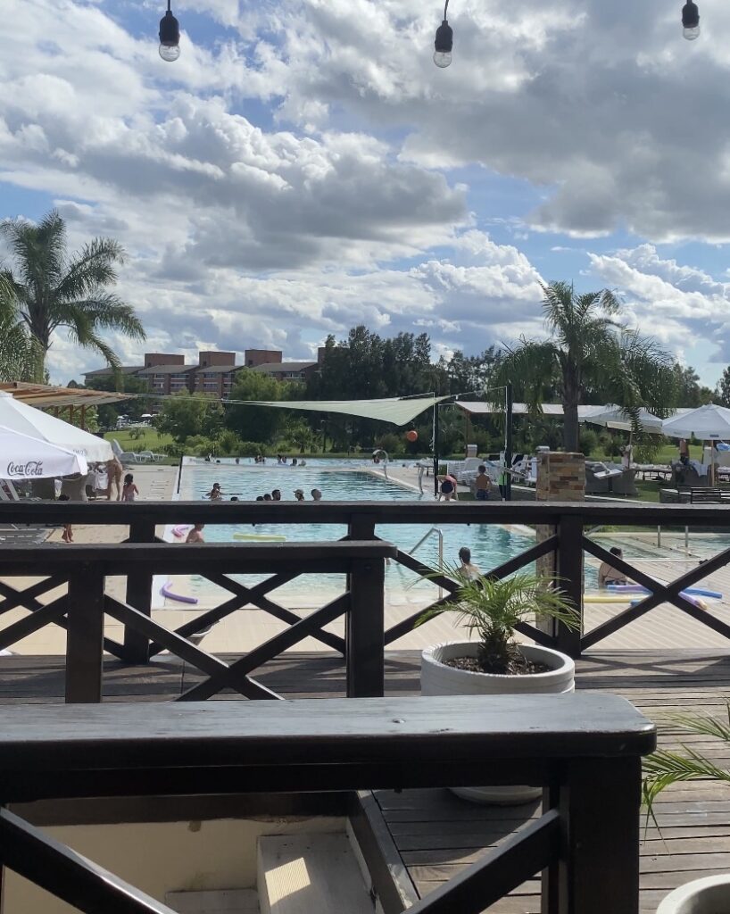 piscina termal Altos del Arapey